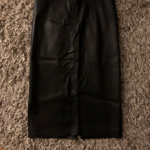 Saks 5th Avenue Leather Skirt Size XS - Picture 4 of 5